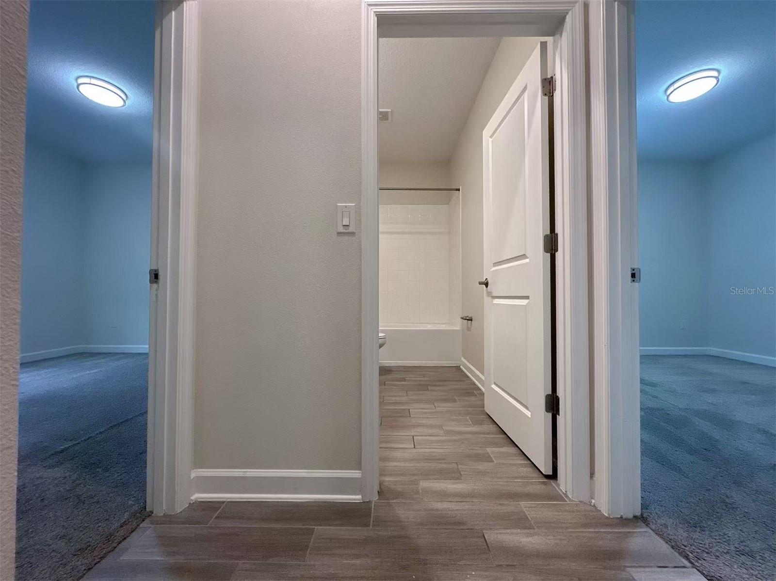 Image 11 of 21 For 2838 American Elm Cove