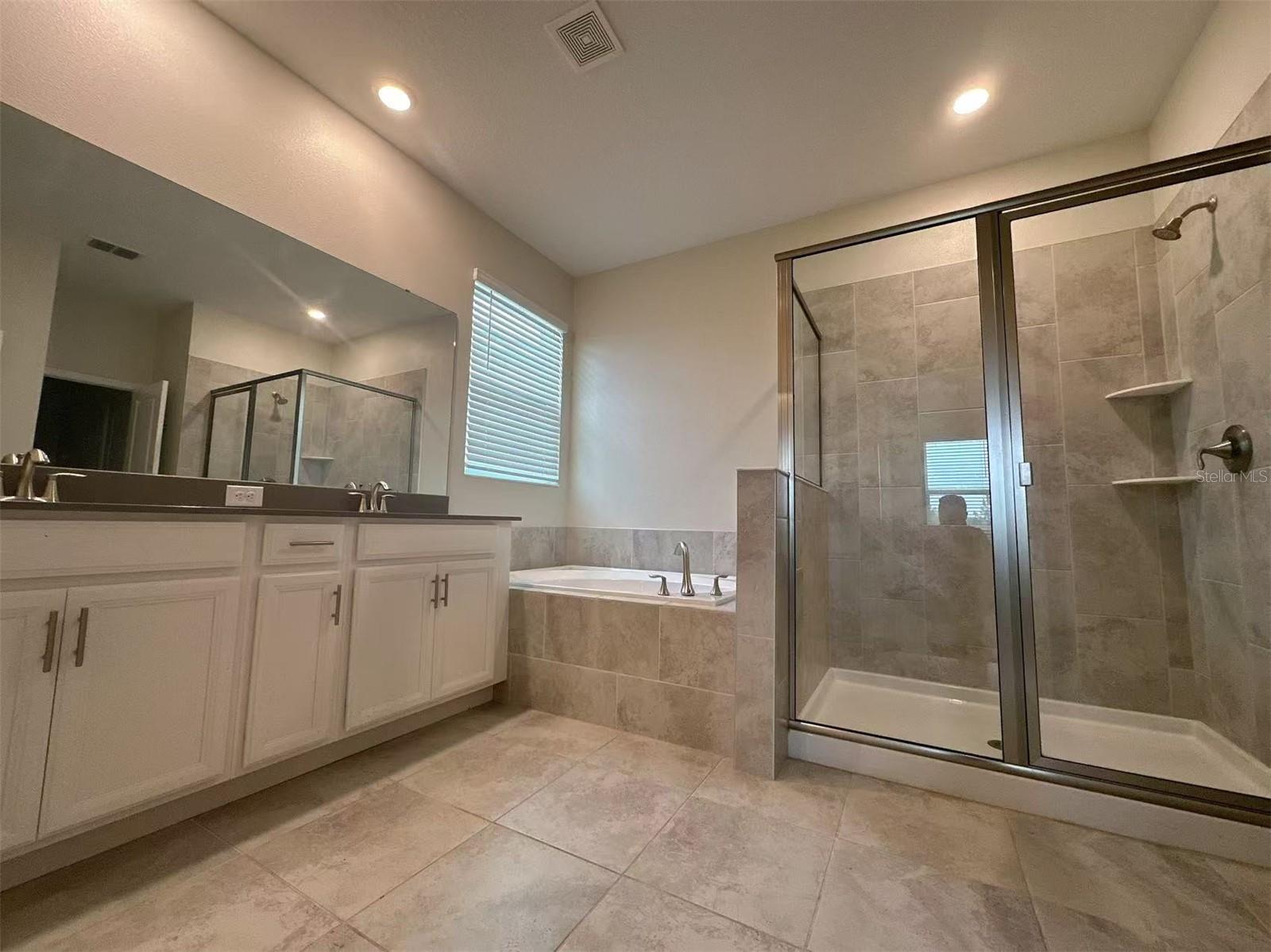 Image 6 of 21 For 2838 American Elm Cove