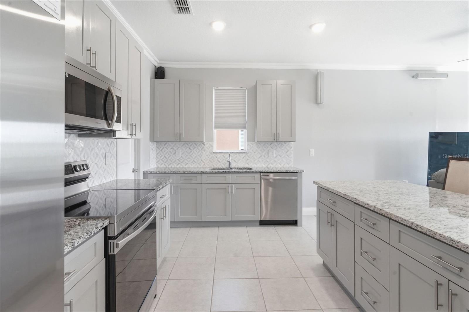 Image 18 of 37 For 1797 Sundance Chase Road