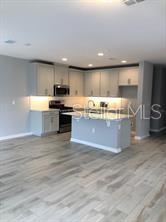 Image 3 of 19 For 250 Evertree Loop