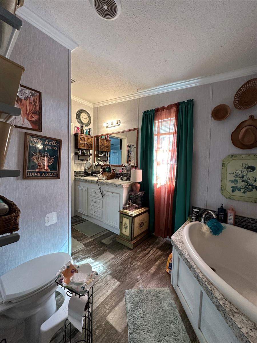 Image 12 of 29 For 7790 Hamilton Road