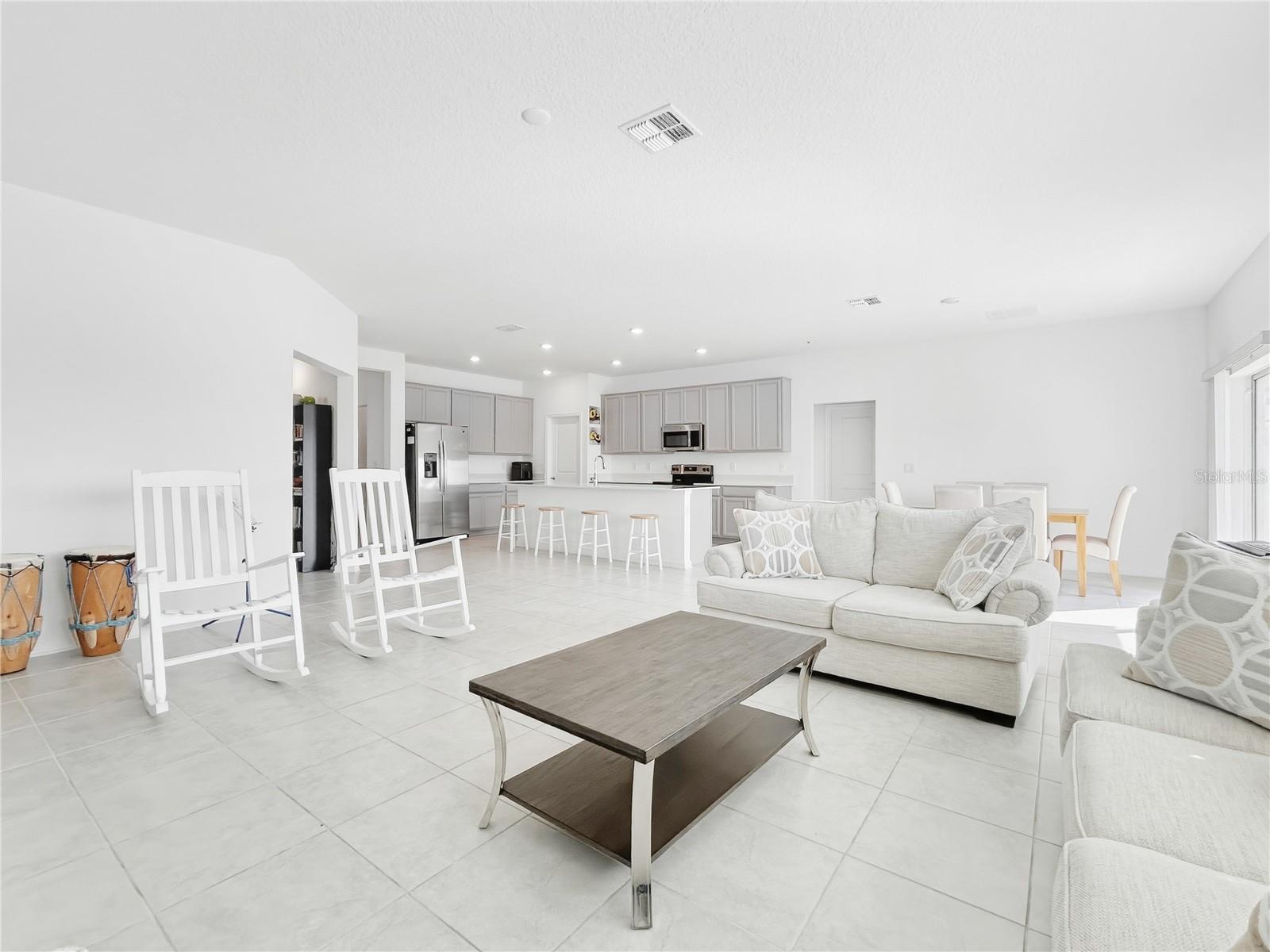 Image 3 of 29 For 661 Taurus Lane