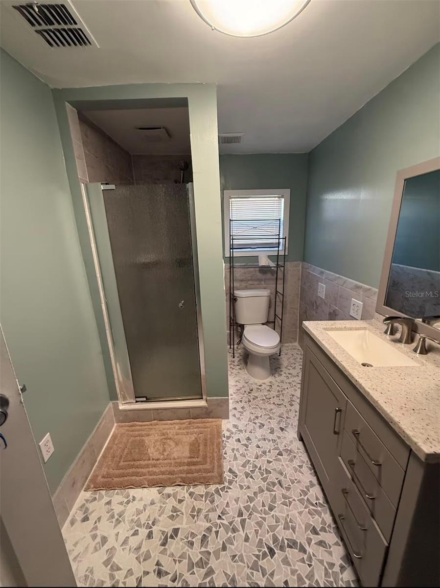 Image 10 of 12 For 5003 Adanson Street