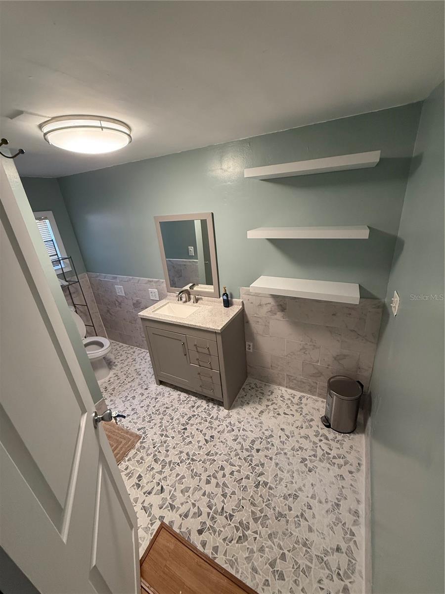 Image 9 of 12 For 5003 Adanson Street