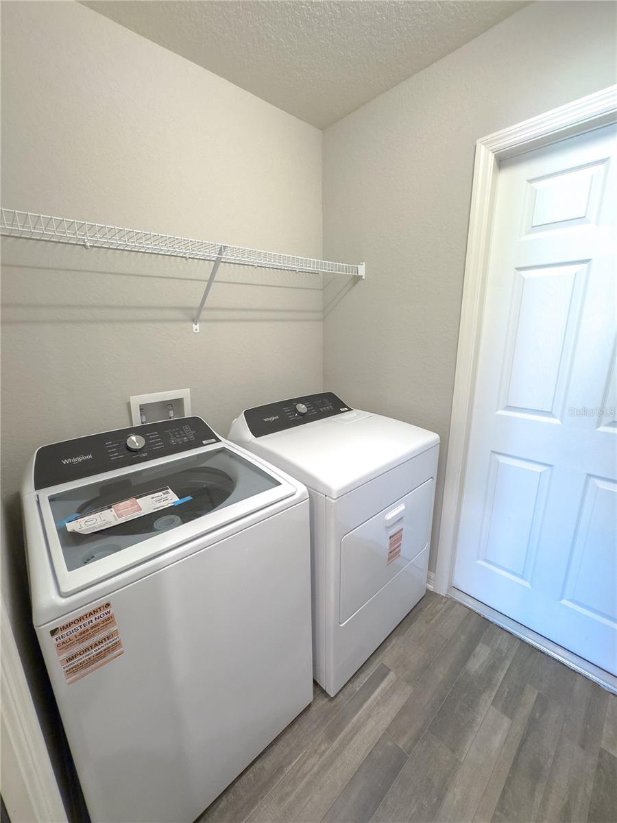 Image 14 of 23 For 4339 Swan Street