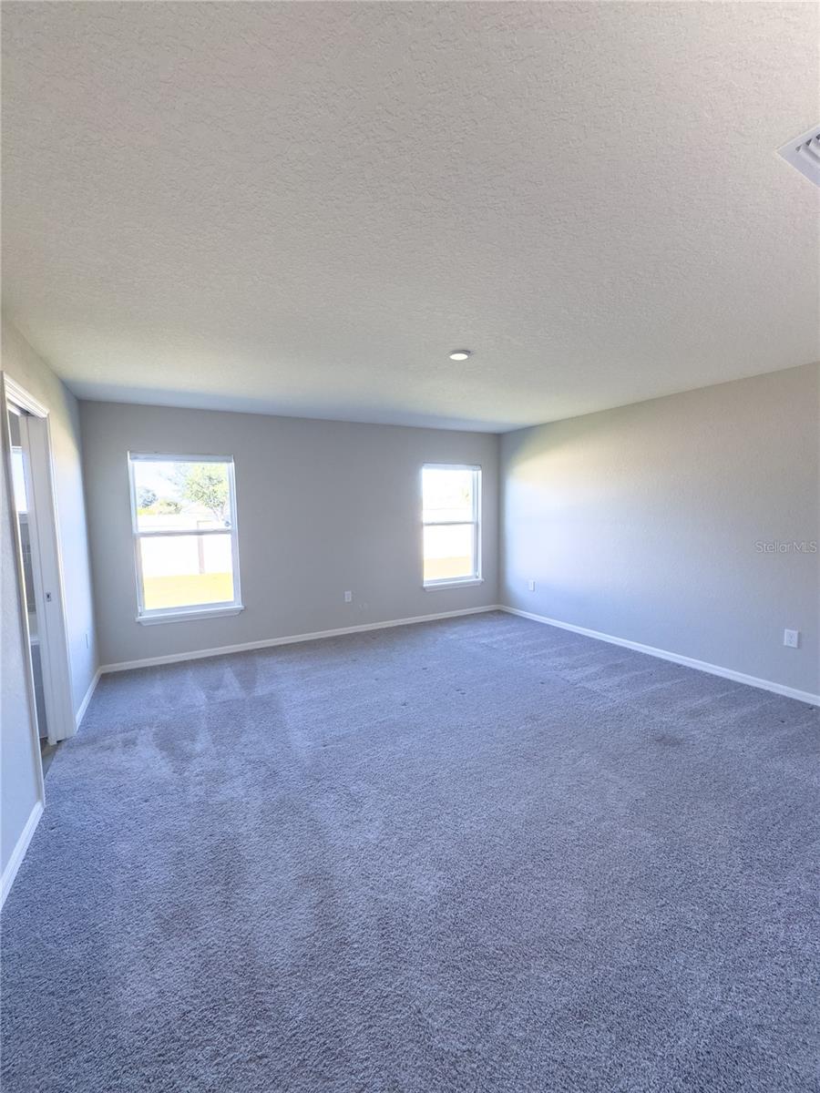 Image 18 of 23 For 4339 Swan Street