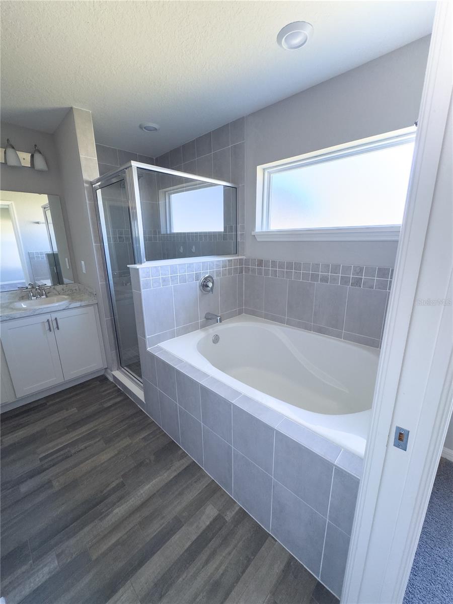 Image 19 of 23 For 4339 Swan Street