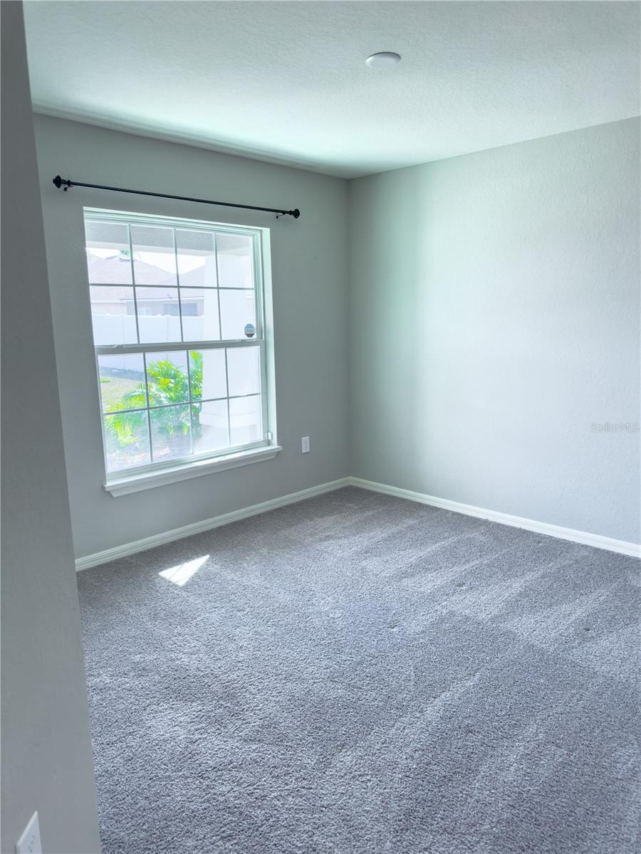 Image 9 of 23 For 4339 Swan Street