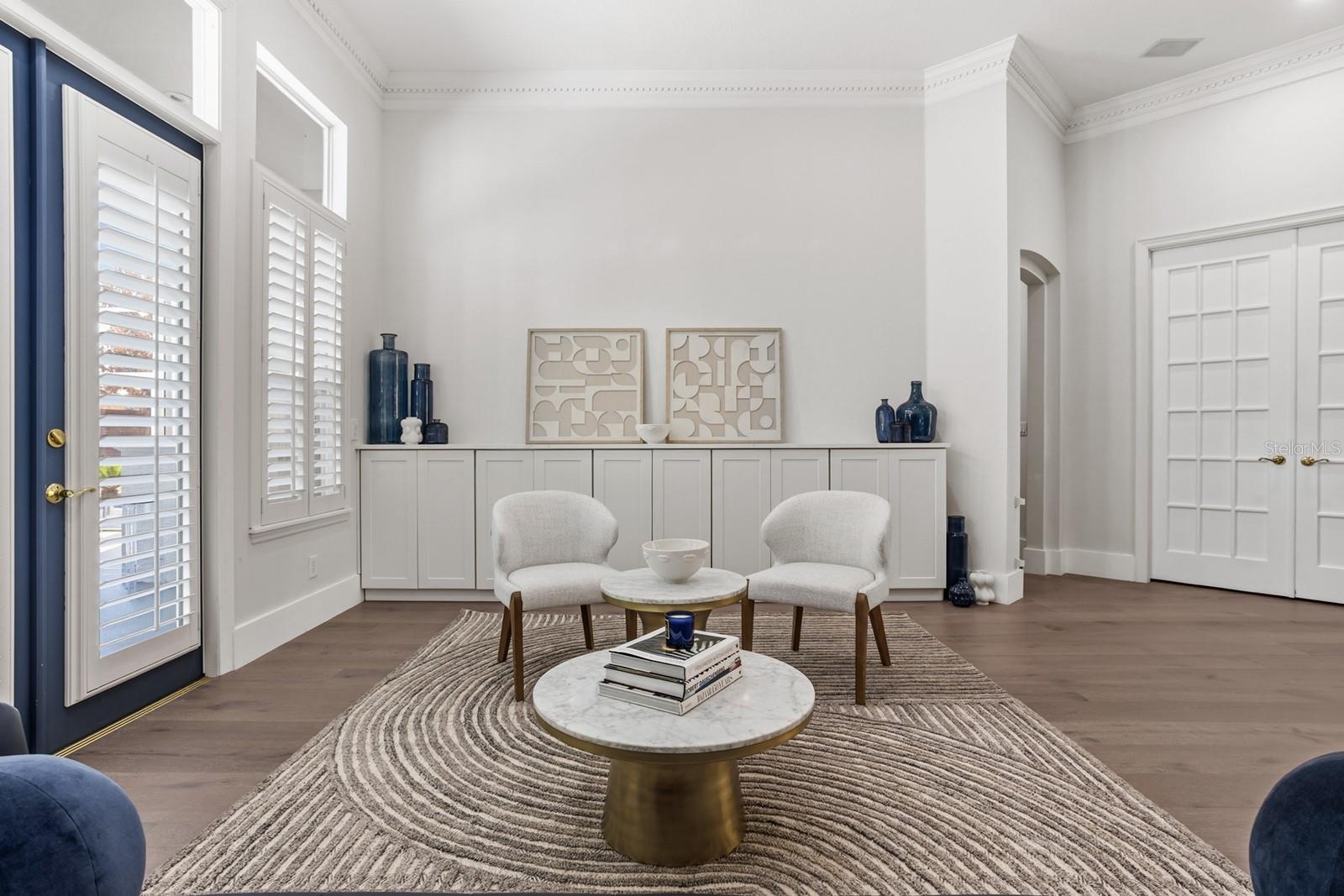 Image 14 of 72 For 8643 Crestgate Circle