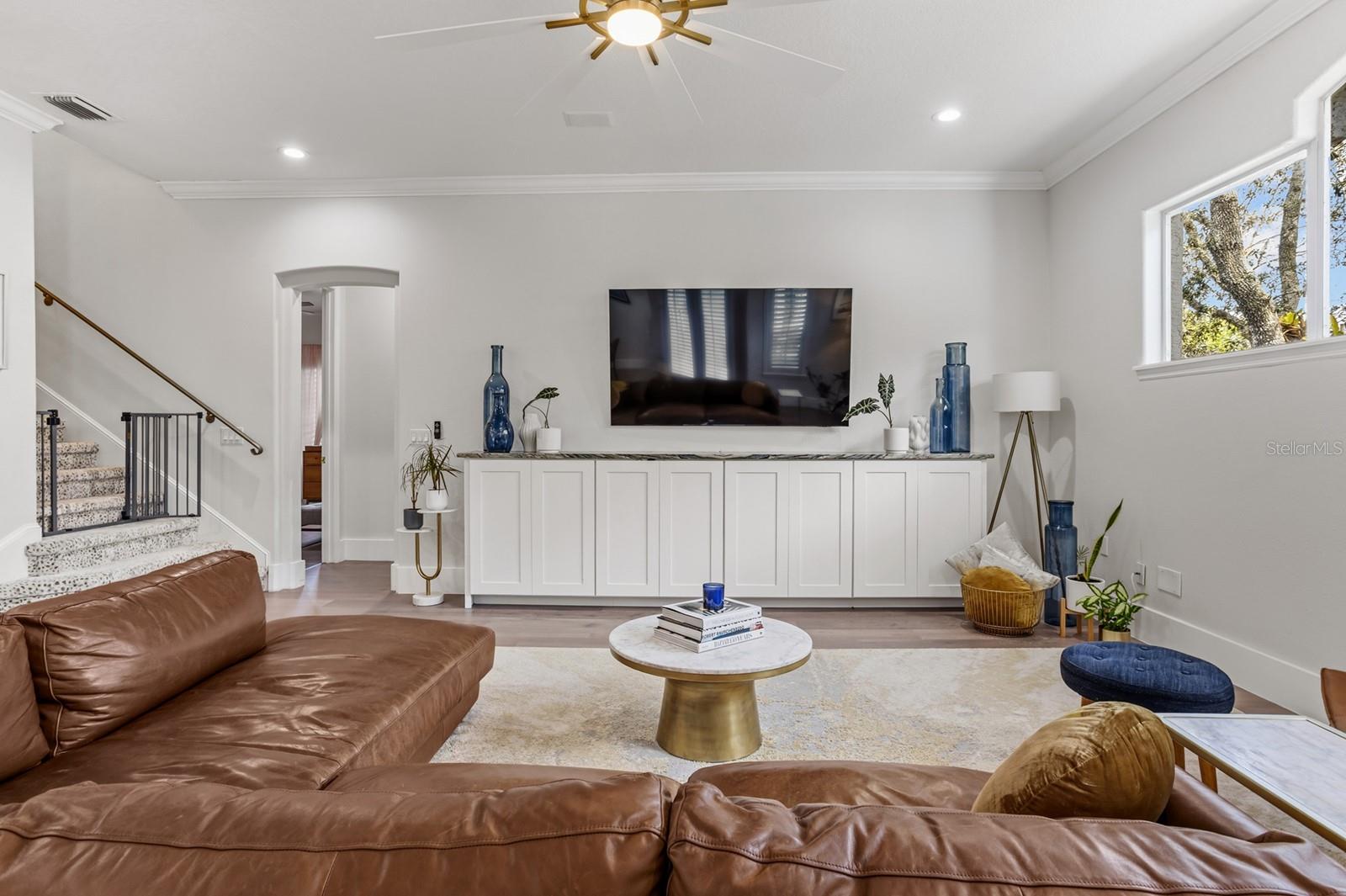 Image 30 of 72 For 8643 Crestgate Circle