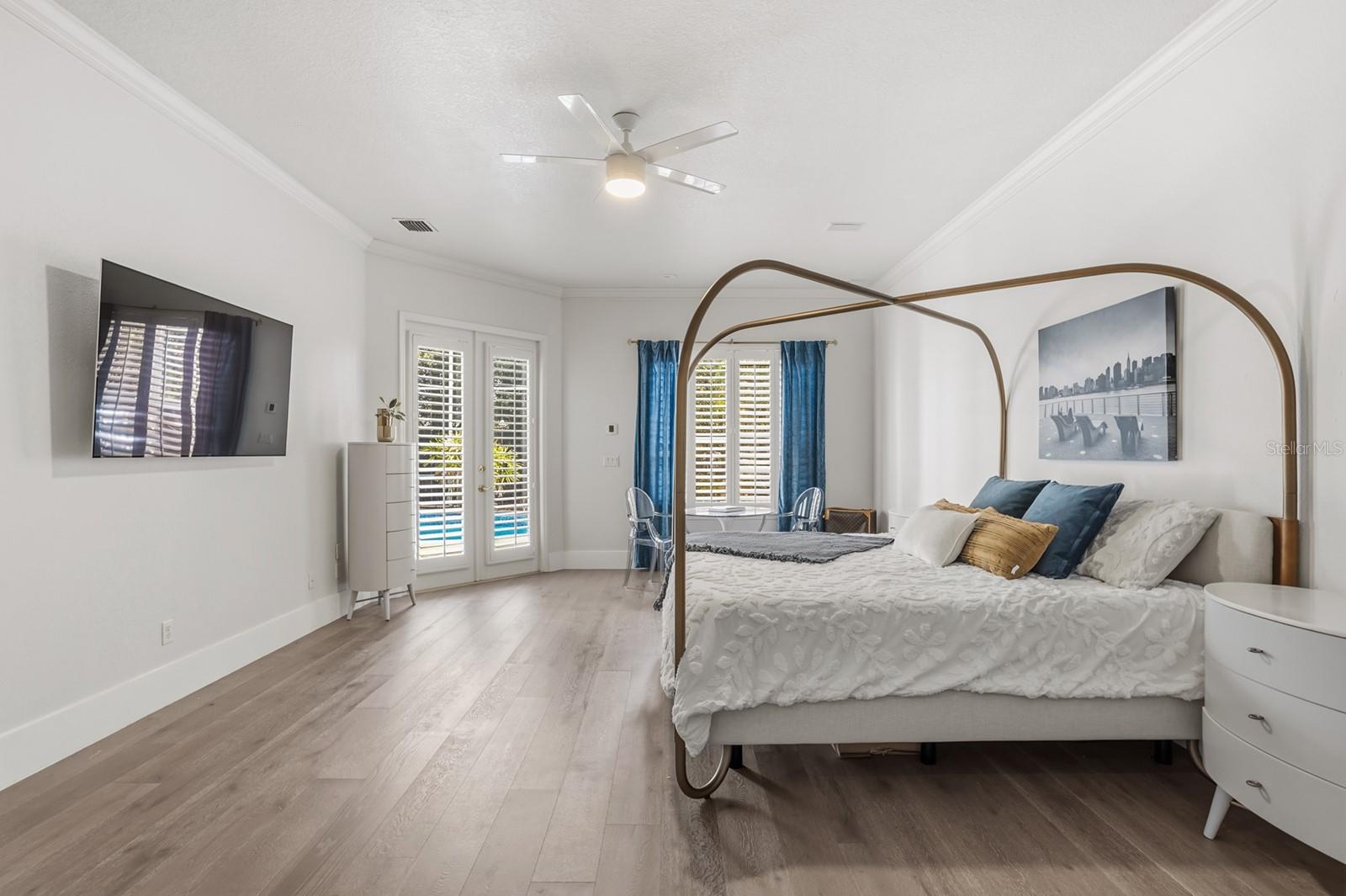 Image 36 of 72 For 8643 Crestgate Circle