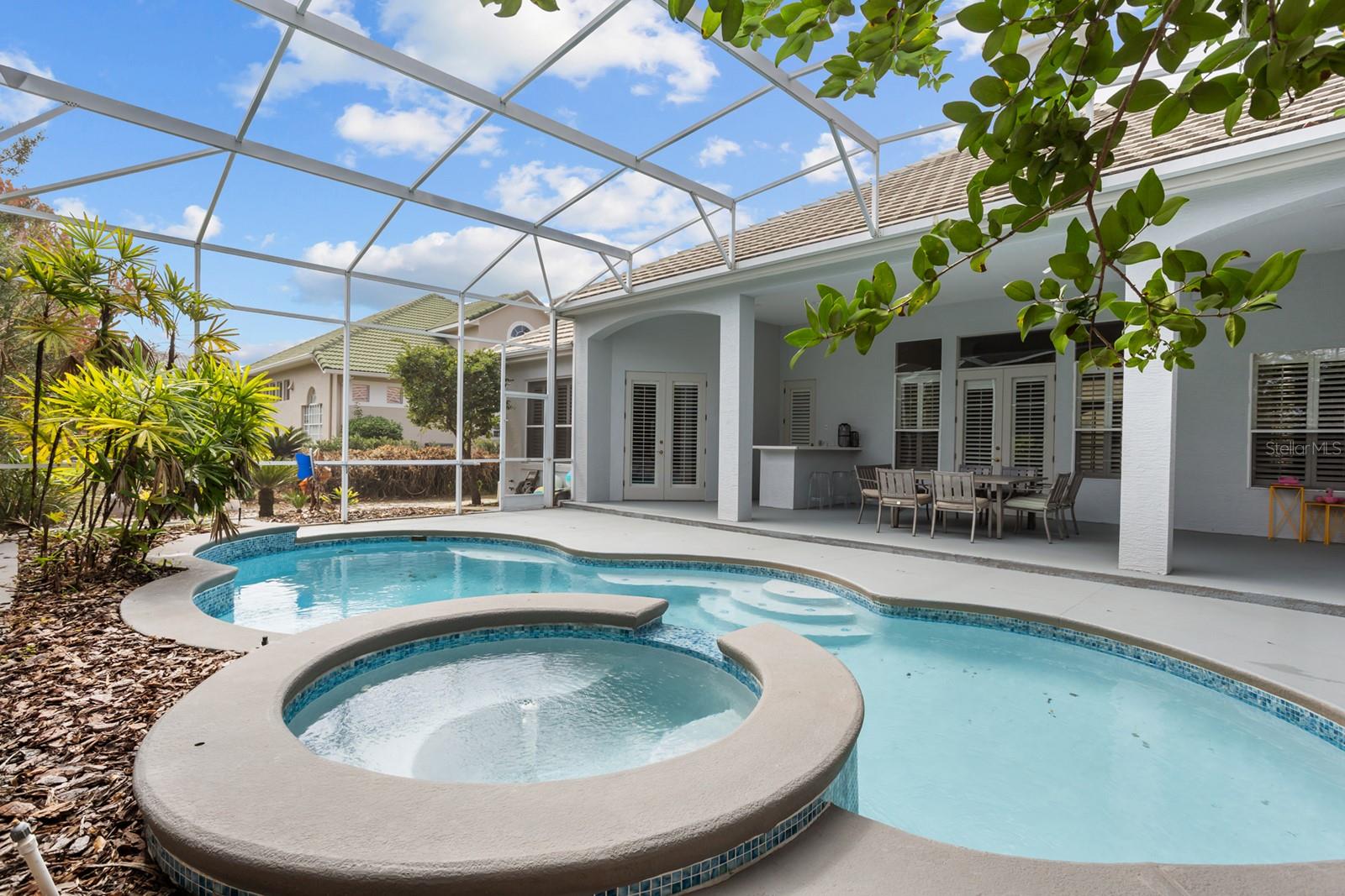 Image 4 of 72 For 8643 Crestgate Circle