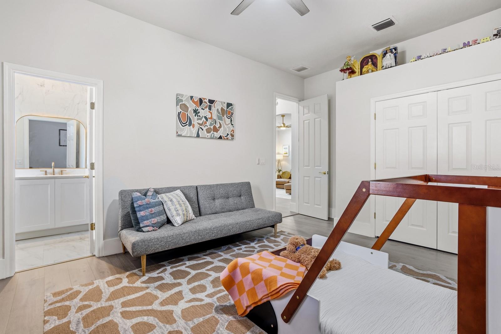 Image 53 of 72 For 8643 Crestgate Circle