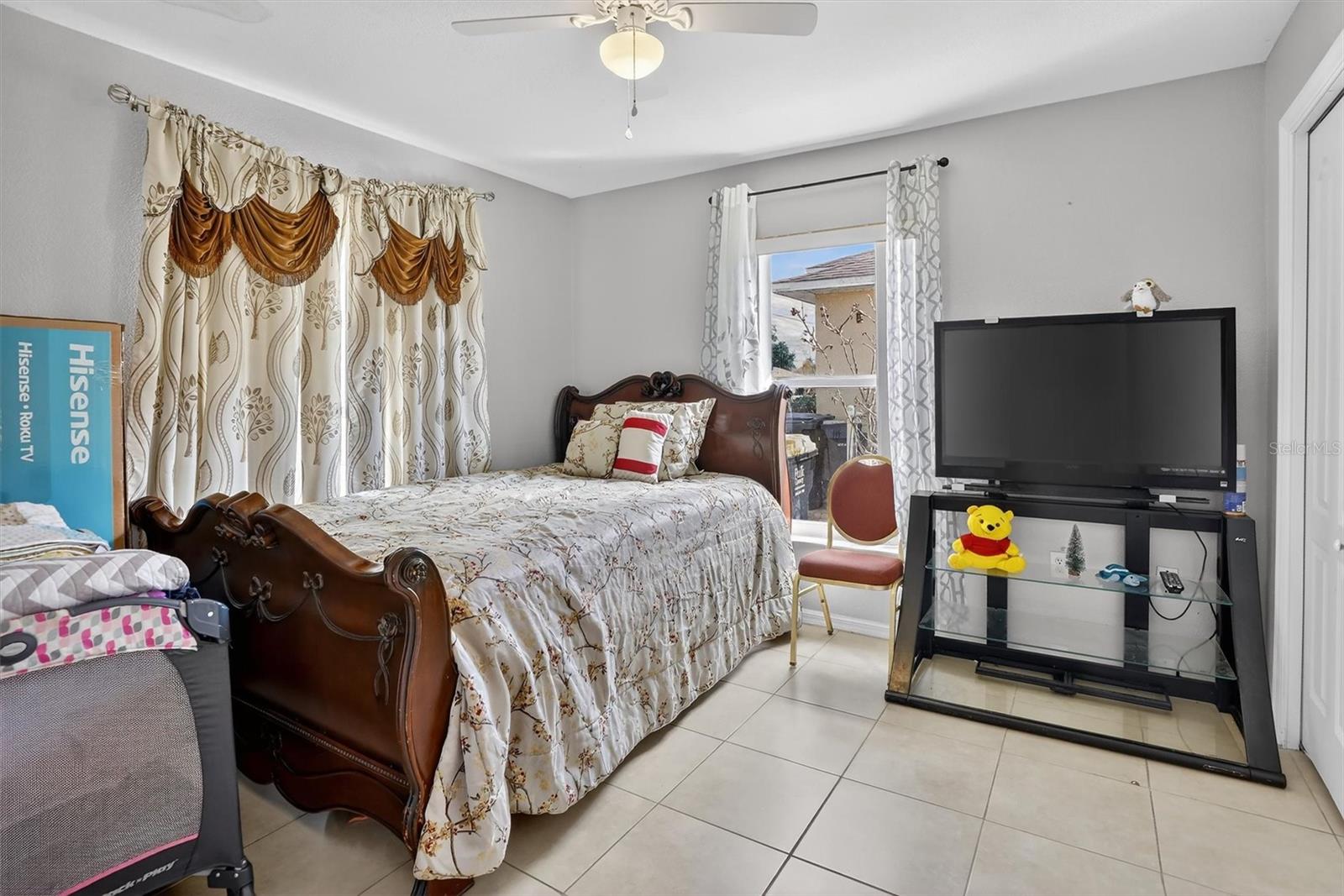 Image 43 of 45 For 718-720 Leopard Court