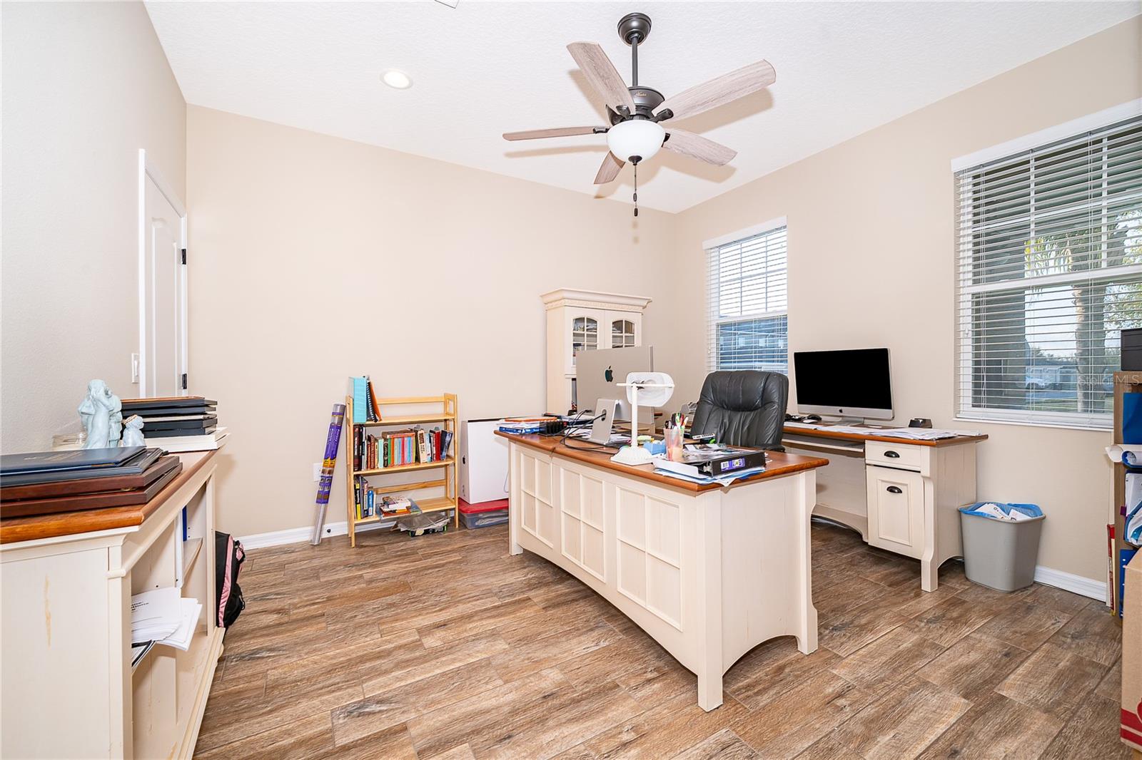 Image 5 of 35 For 15403 Murcott Harvest Loop