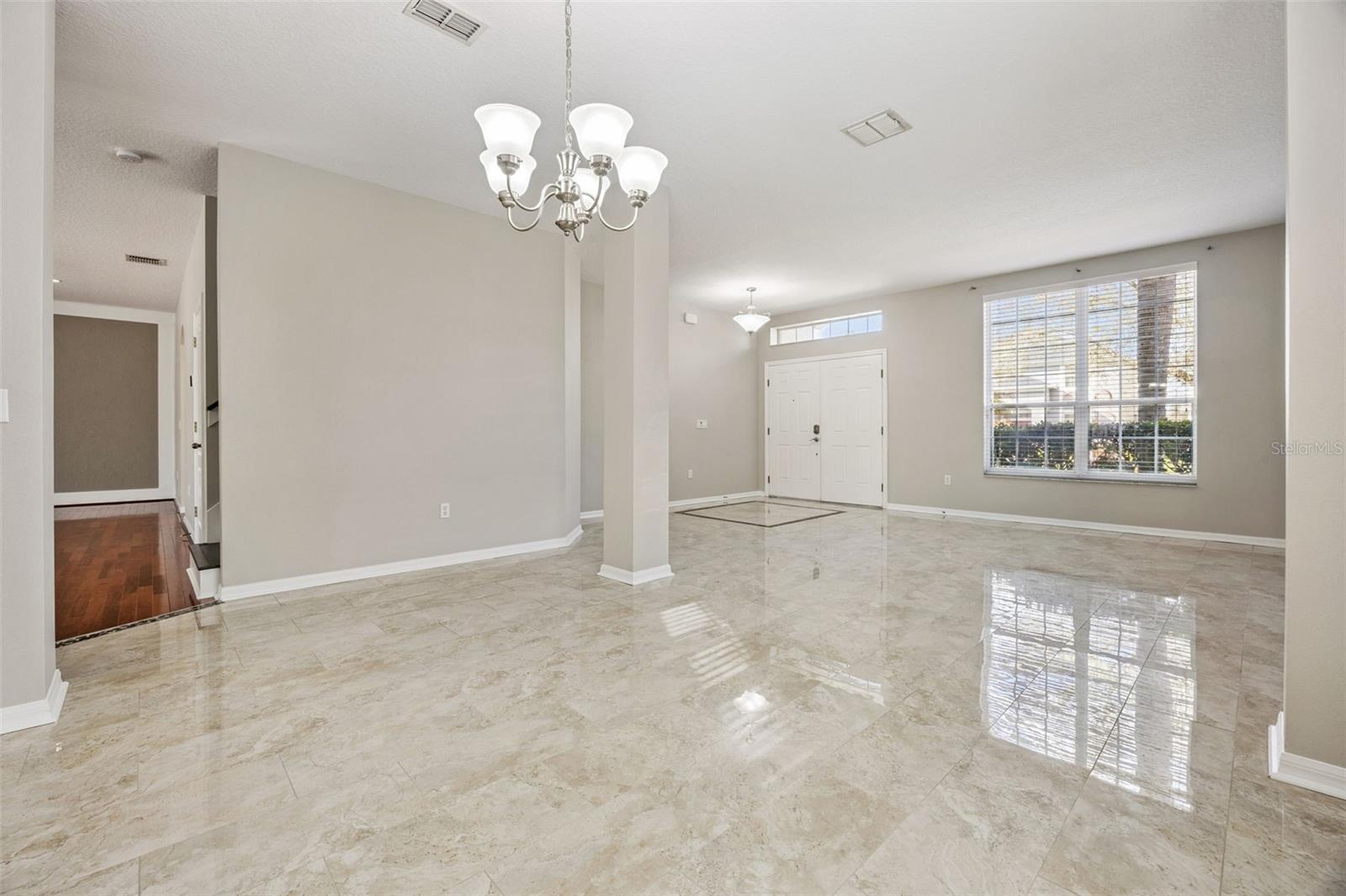 Image 12 of 57 For 13156 Moro Court