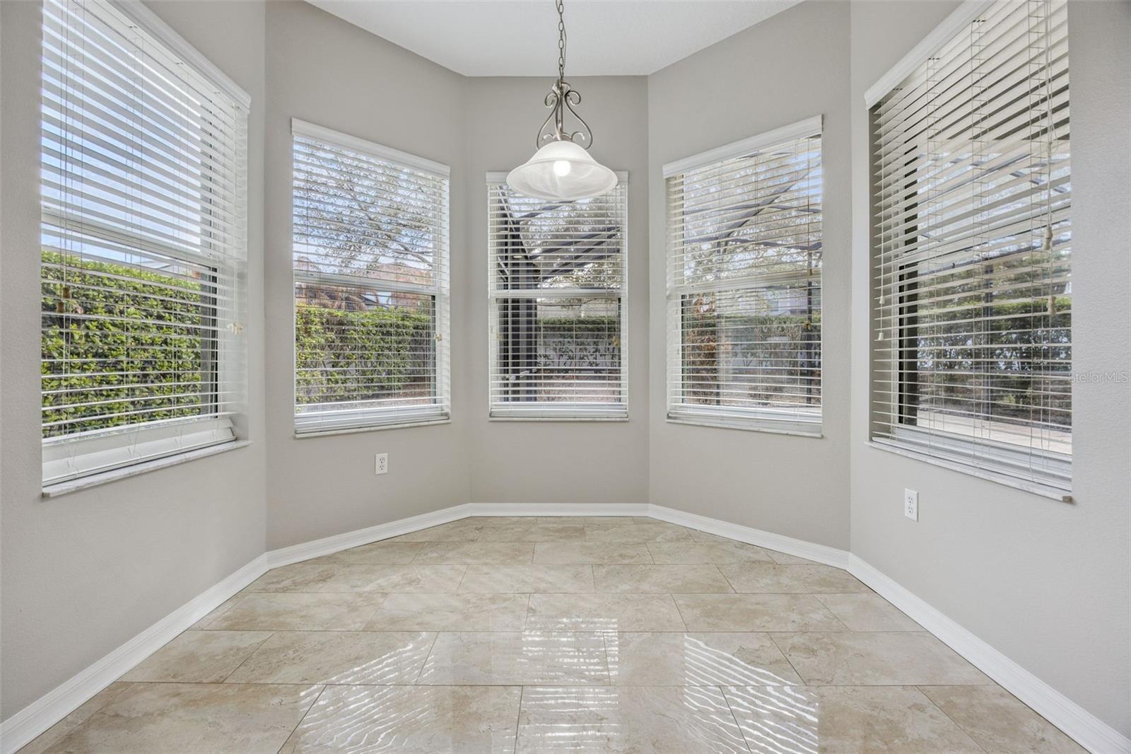 Image 18 of 57 For 13156 Moro Court