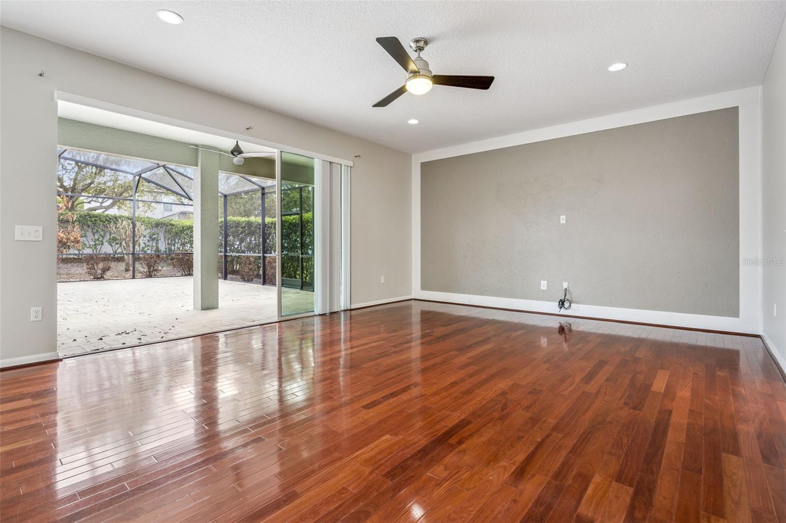 Image 26 of 57 For 13156 Moro Court