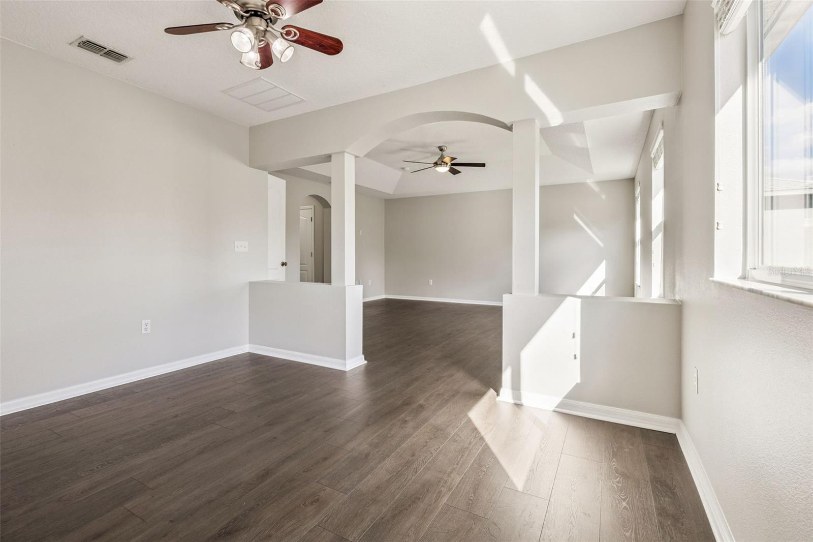 Image 31 of 57 For 13156 Moro Court