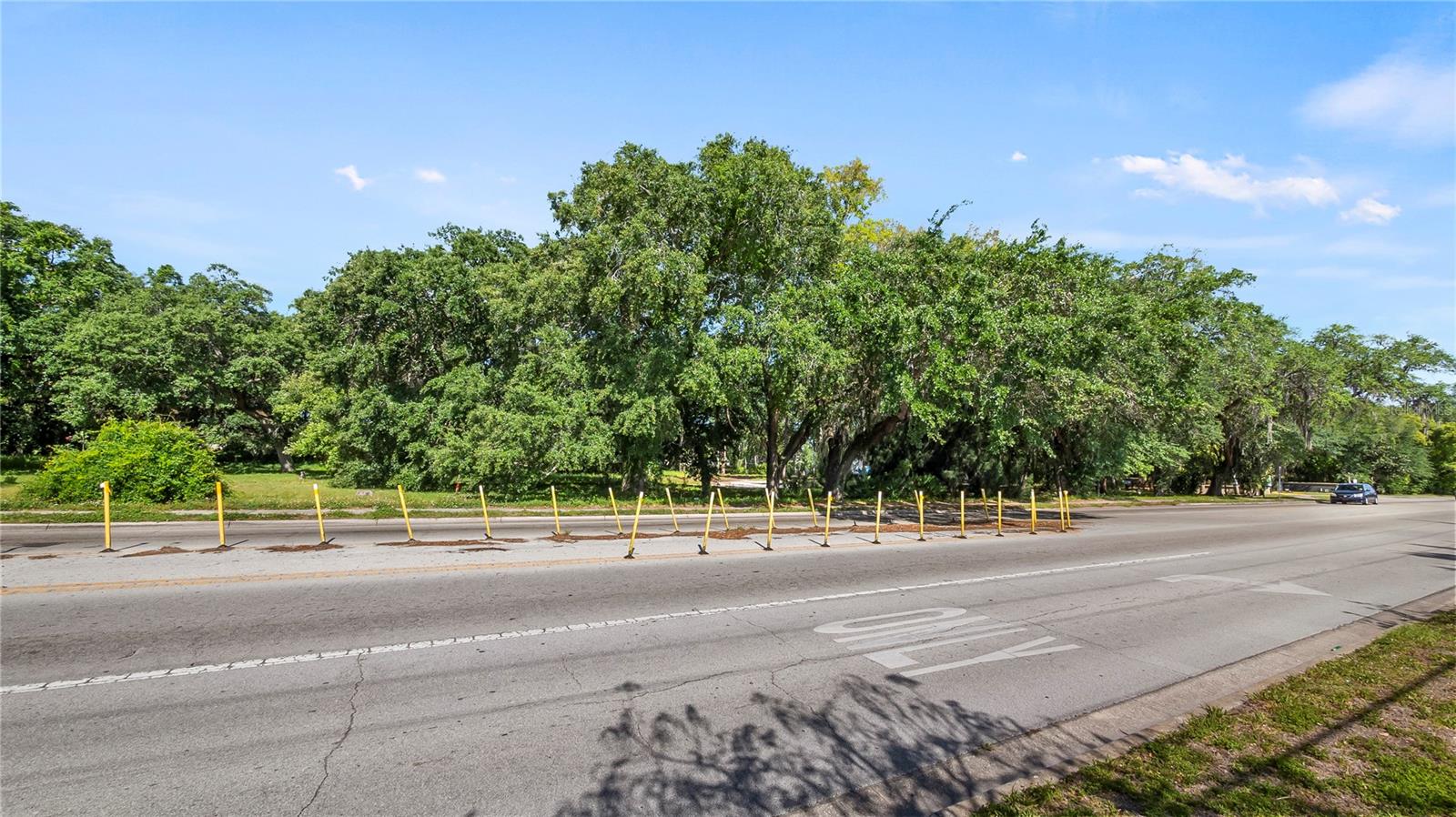 Image 37 of 58 For 1500 Hoagland Boulevard