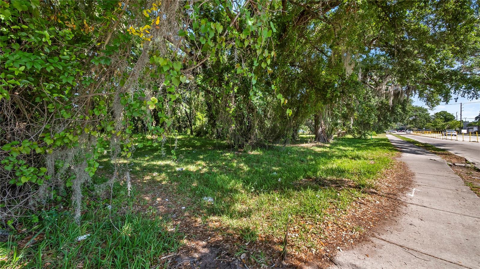 Image 40 of 58 For 1500 Hoagland Boulevard