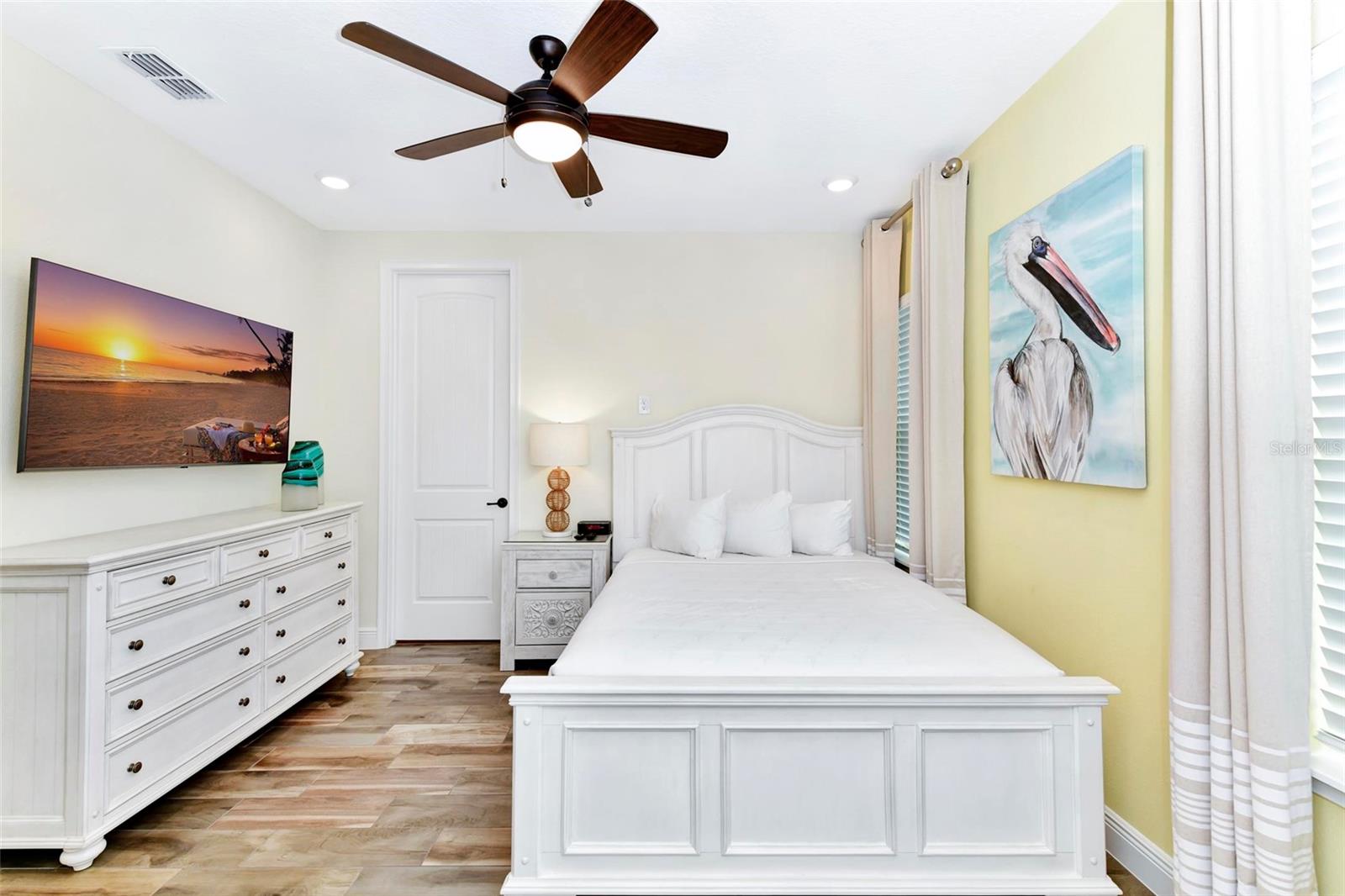 Image 34 of 87 For 8143 Coconut Place