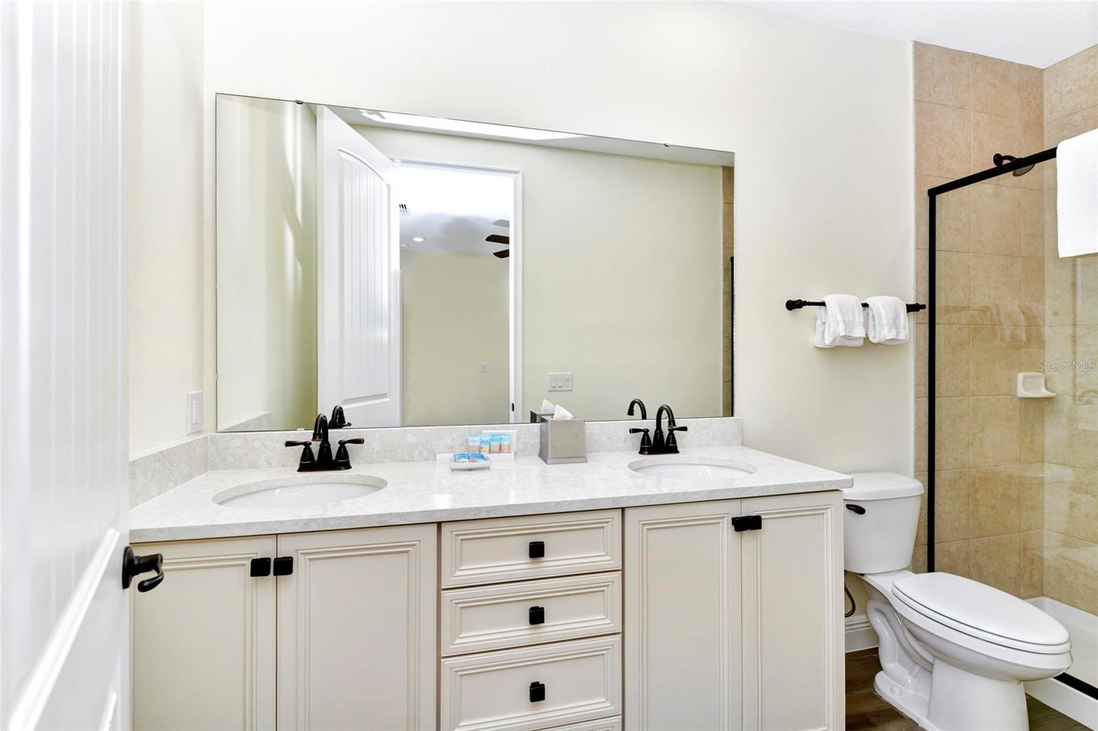 Image 35 of 87 For 8143 Coconut Place