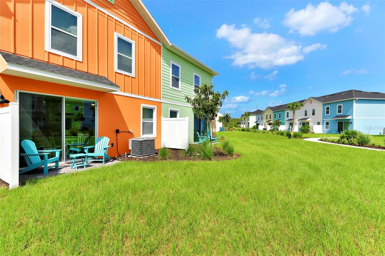 Image 37 of 87 For 8143 Coconut Place