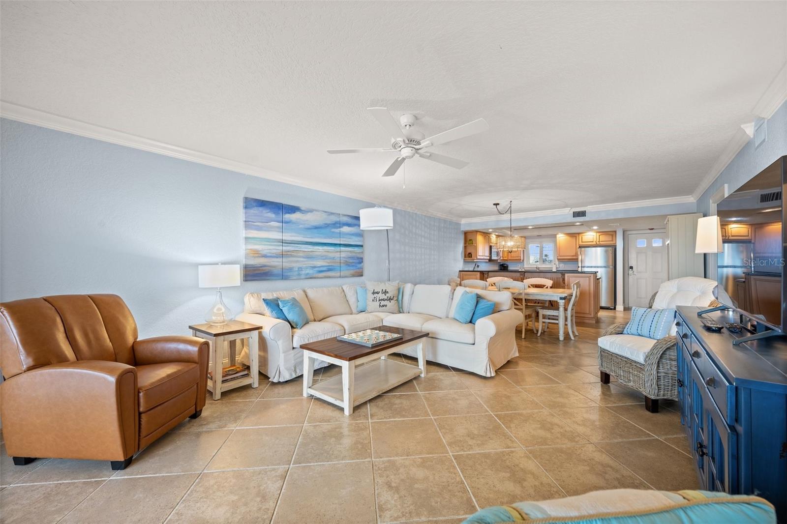 Image 16 of 28 For 5501 Atlantic Avenue 306