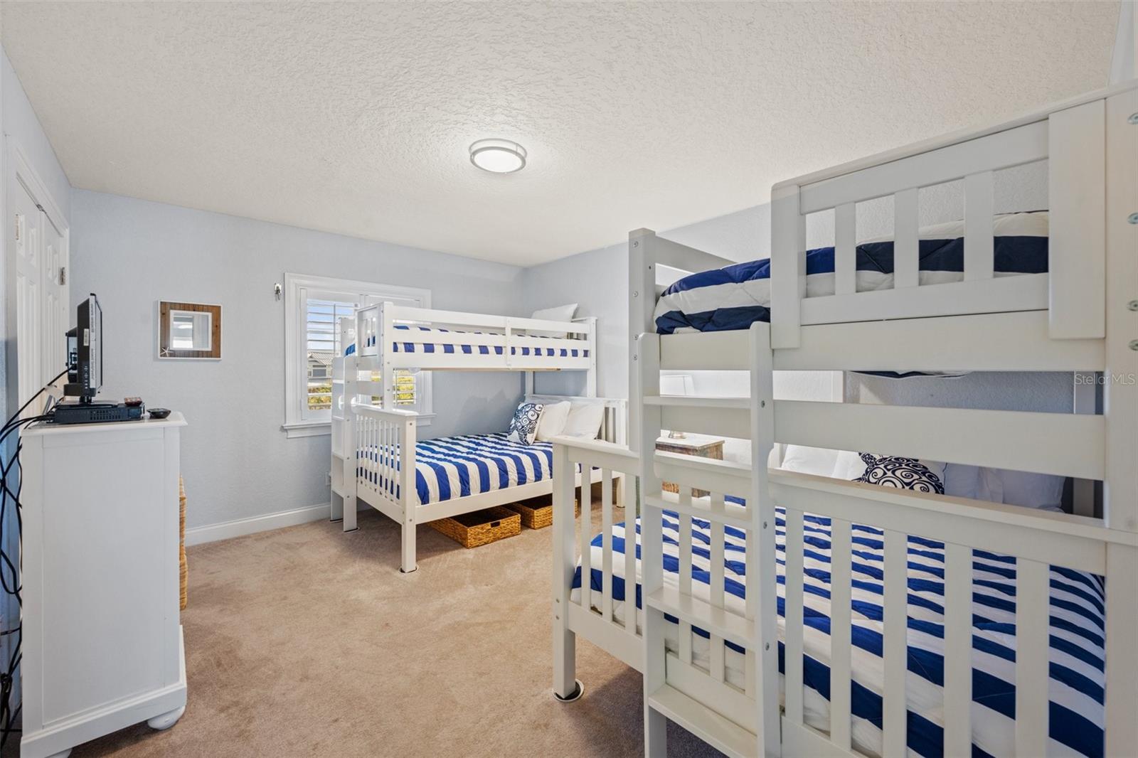 Image 17 of 28 For 5501 Atlantic Avenue 306