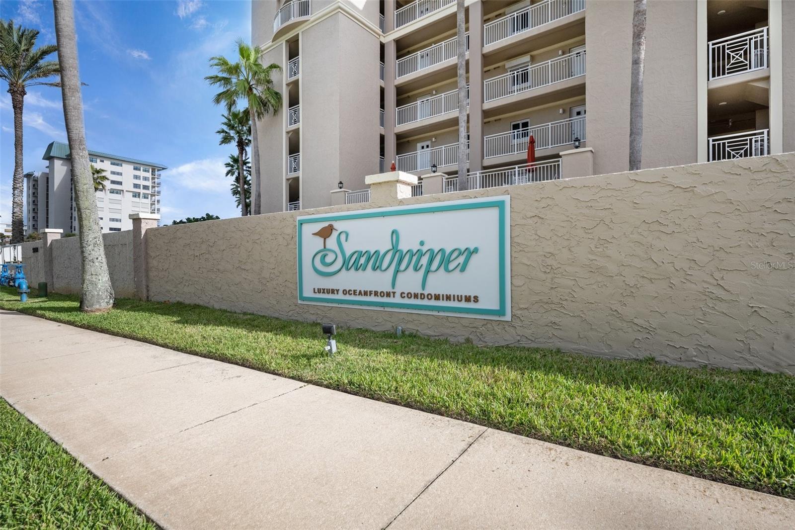 Image 2 of 28 For 5501 Atlantic Avenue 306