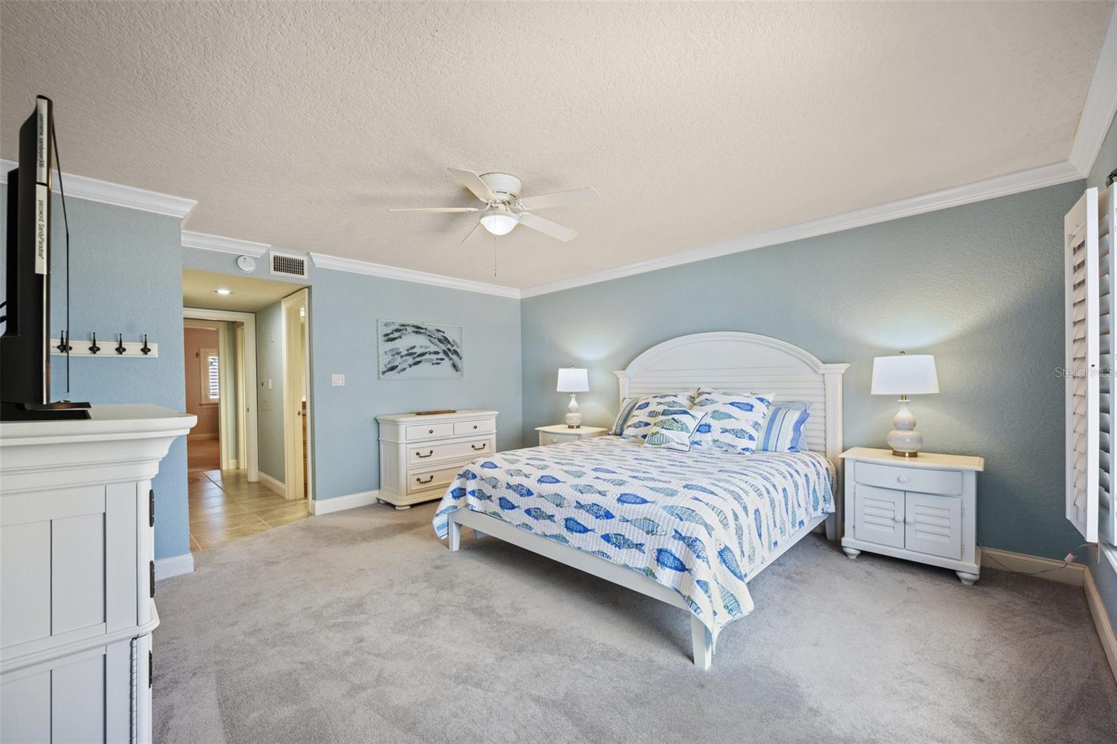 Image 25 of 28 For 5501 Atlantic Avenue 306