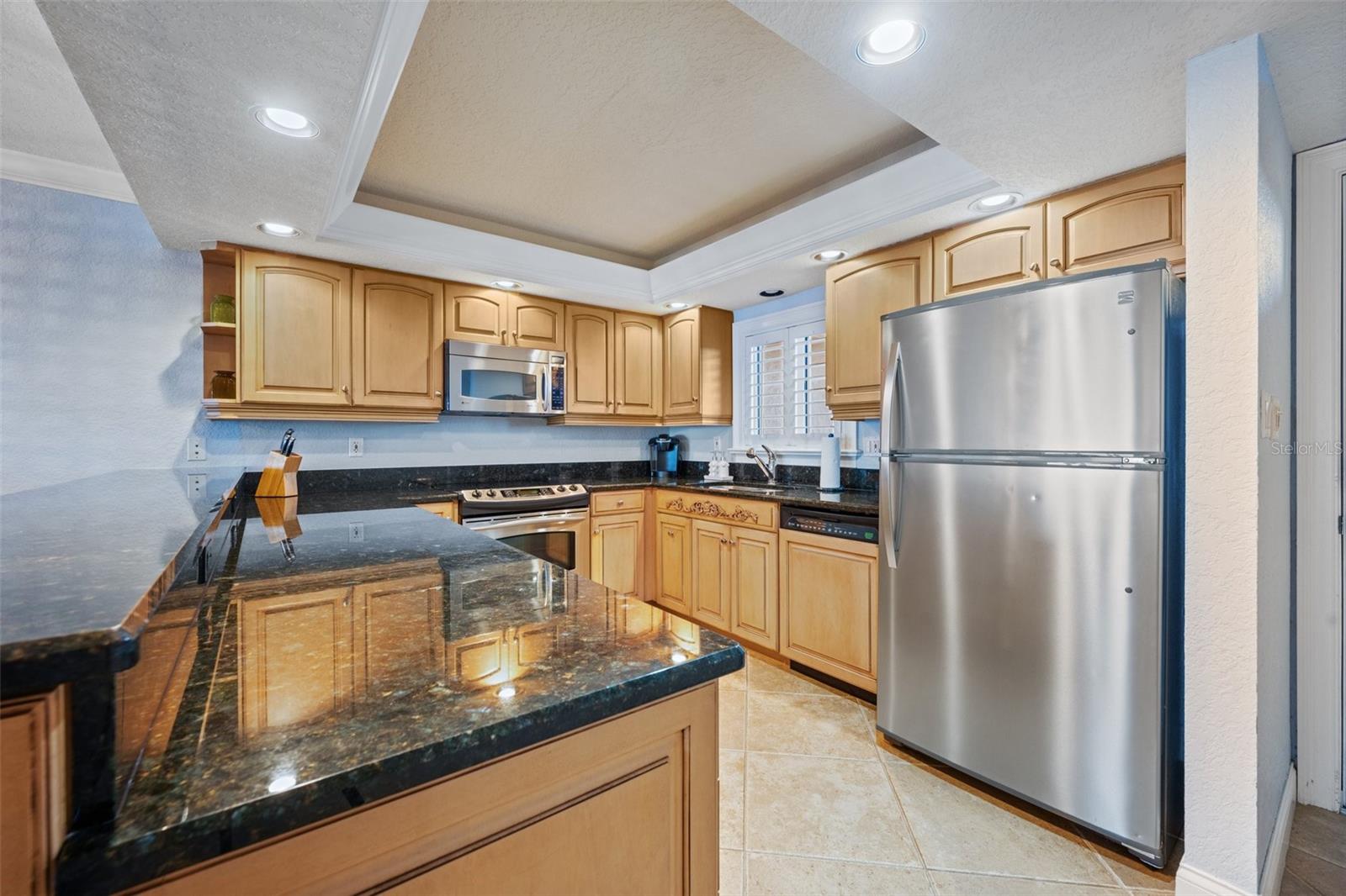 Image 5 of 28 For 5501 Atlantic Avenue 306