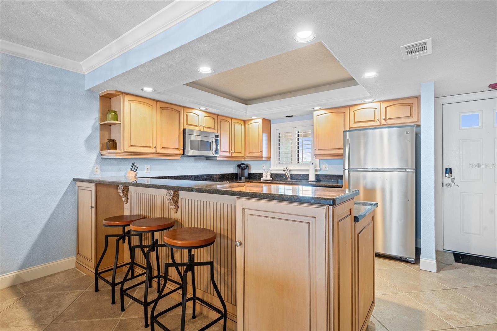 Image 8 of 28 For 5501 Atlantic Avenue 306