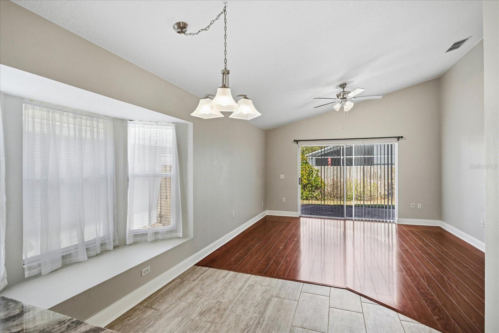 Image 12 of 23 For 235 Easton Circle