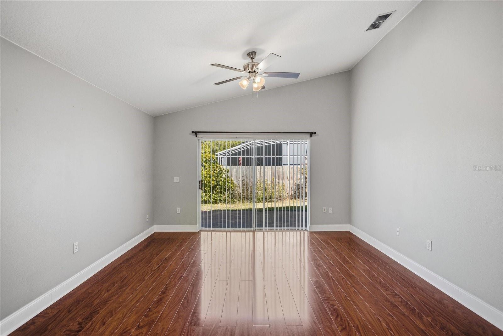 Image 13 of 23 For 235 Easton Circle