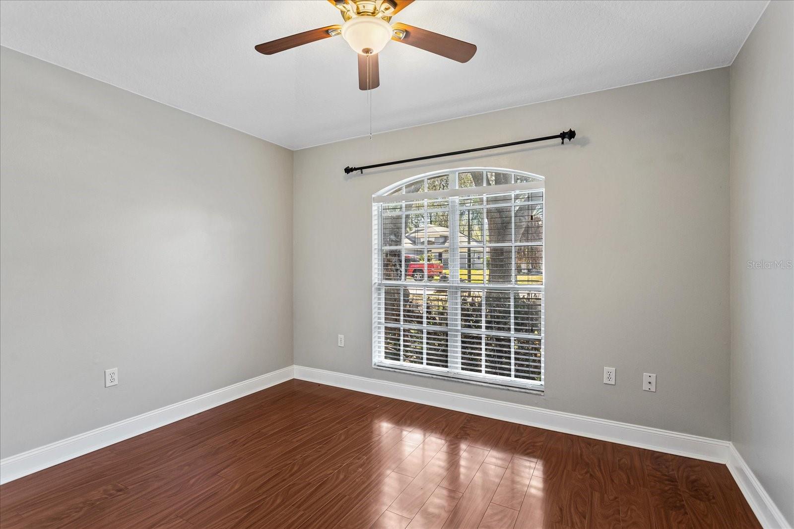 Image 20 of 23 For 235 Easton Circle