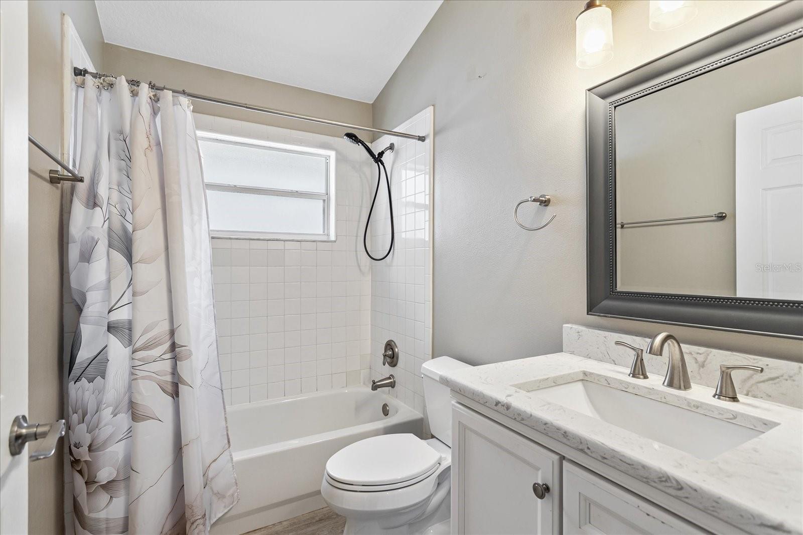 Image 22 of 23 For 235 Easton Circle