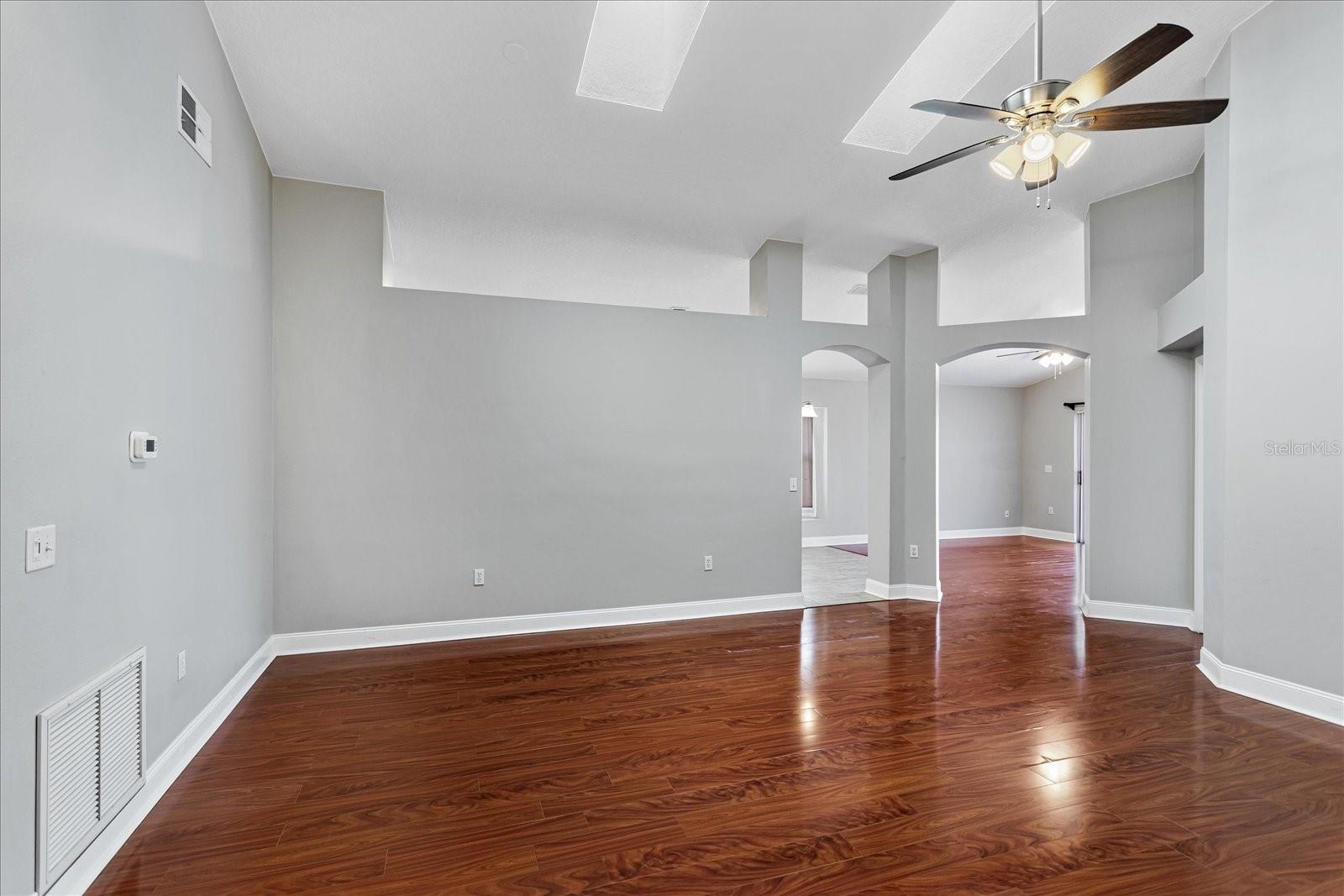 Image 6 of 23 For 235 Easton Circle