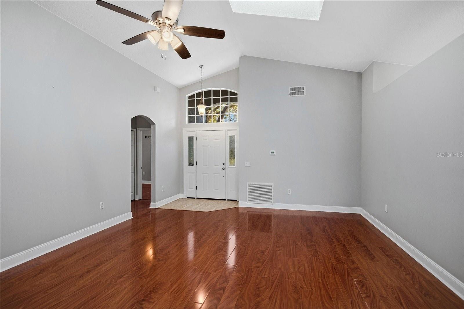 Image 8 of 23 For 235 Easton Circle