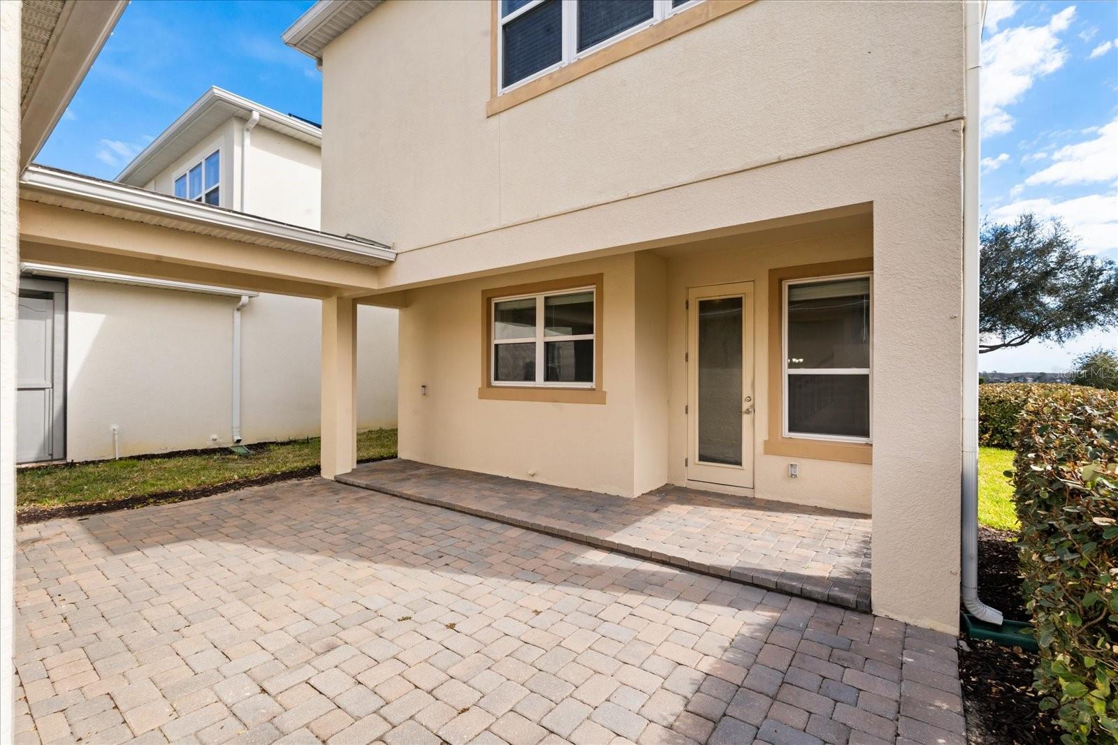 Image 35 of 35 For 5596 Thomas Square Dr