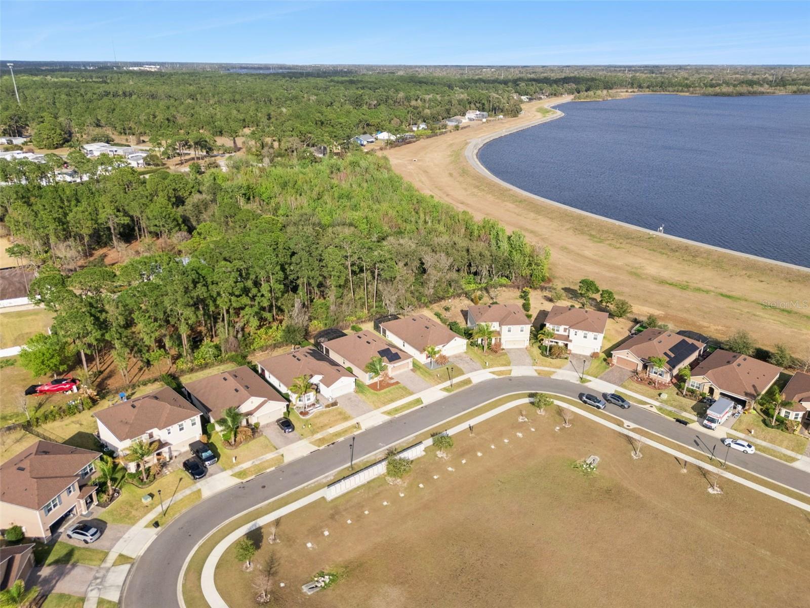 Image 28 of 29 For 303 Lazio Circle