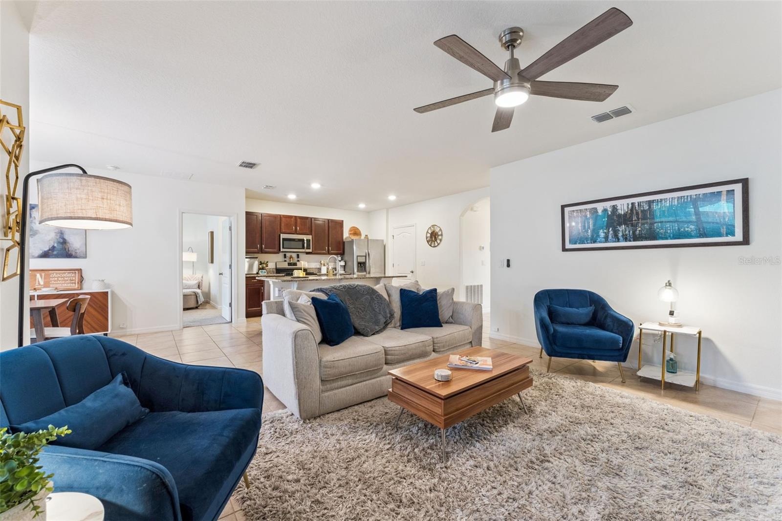 Image 4 of 29 For 303 Lazio Circle