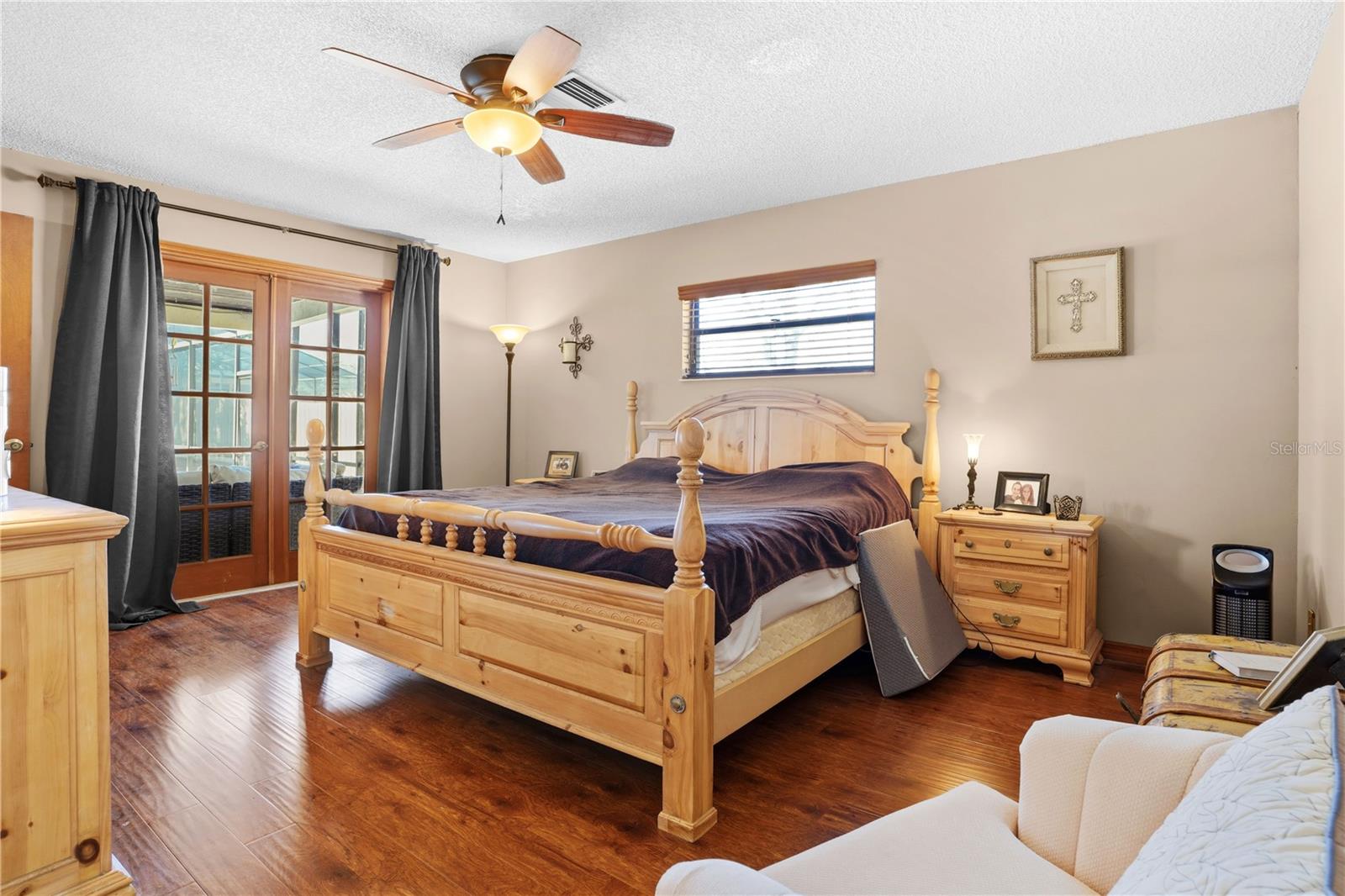 Image 25 of 53 For 302 Needles Trail