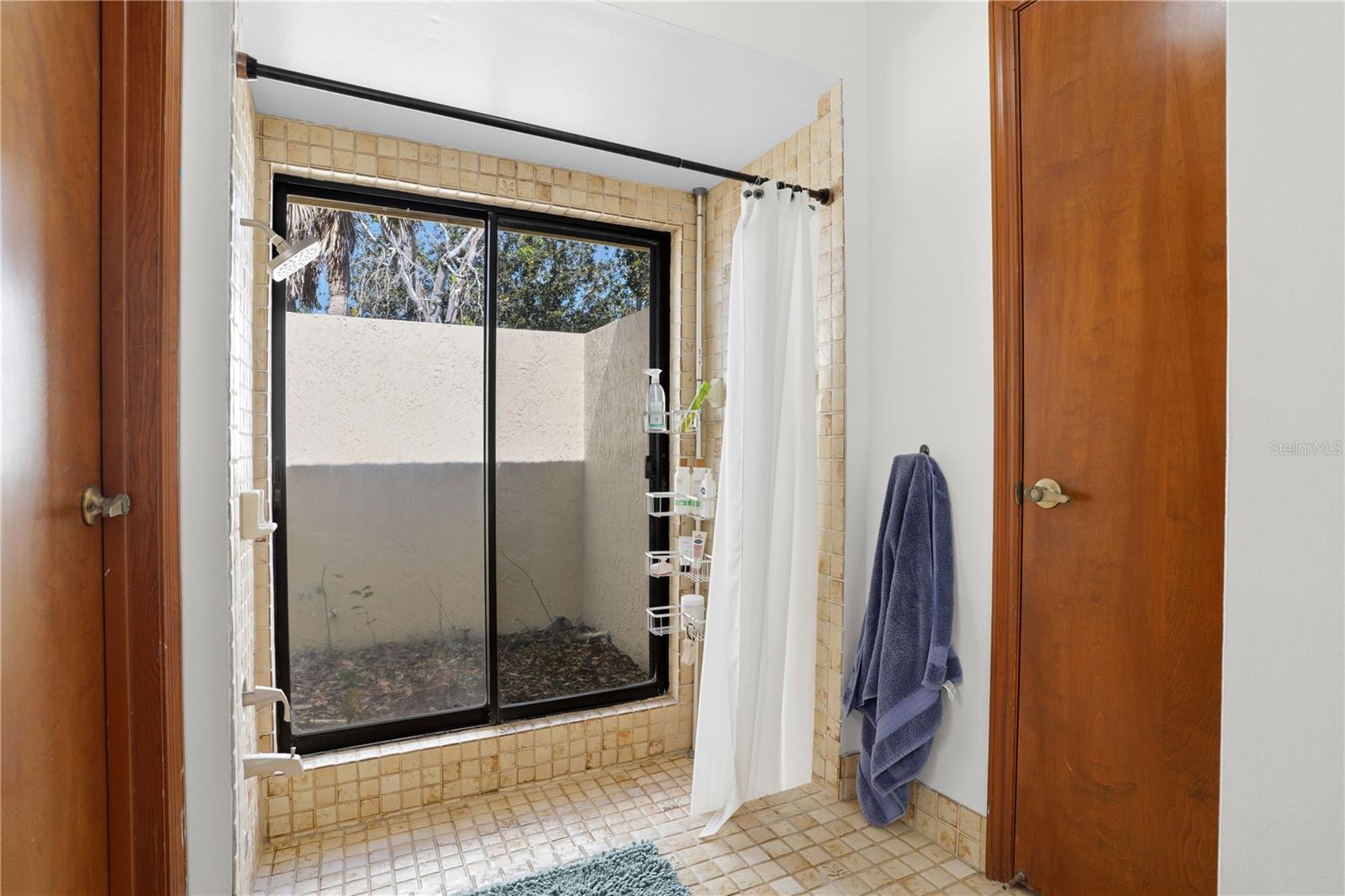 Image 28 of 53 For 302 Needles Trail