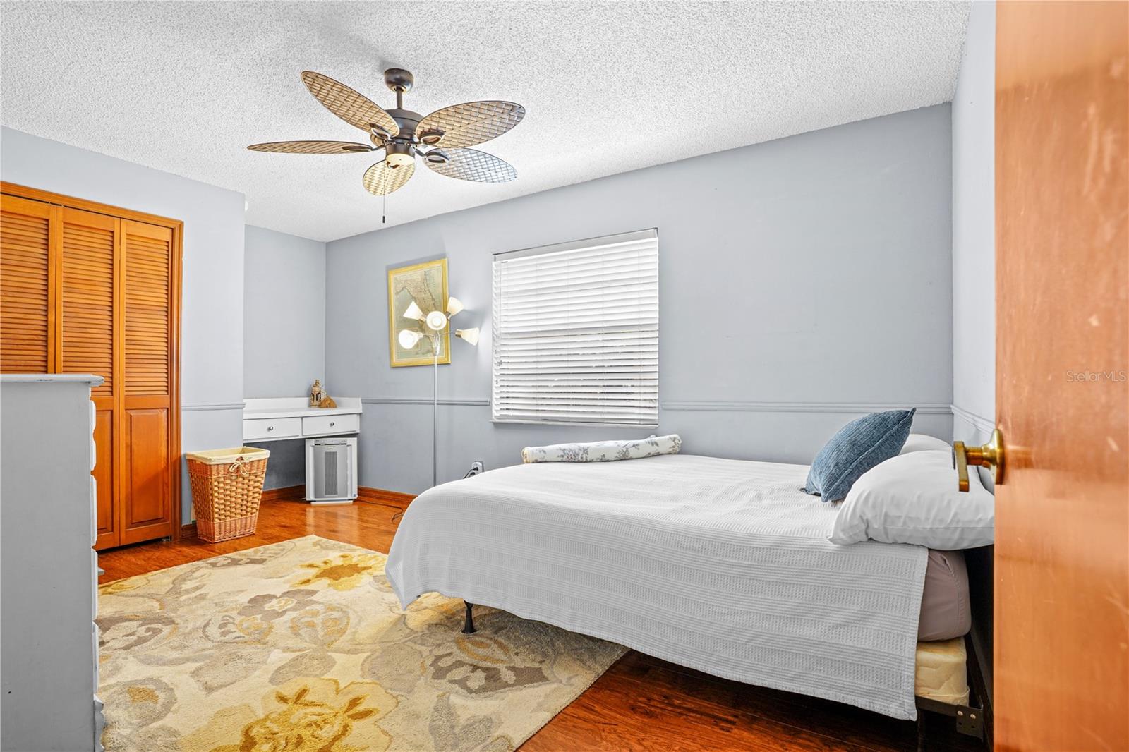 Image 32 of 53 For 302 Needles Trail