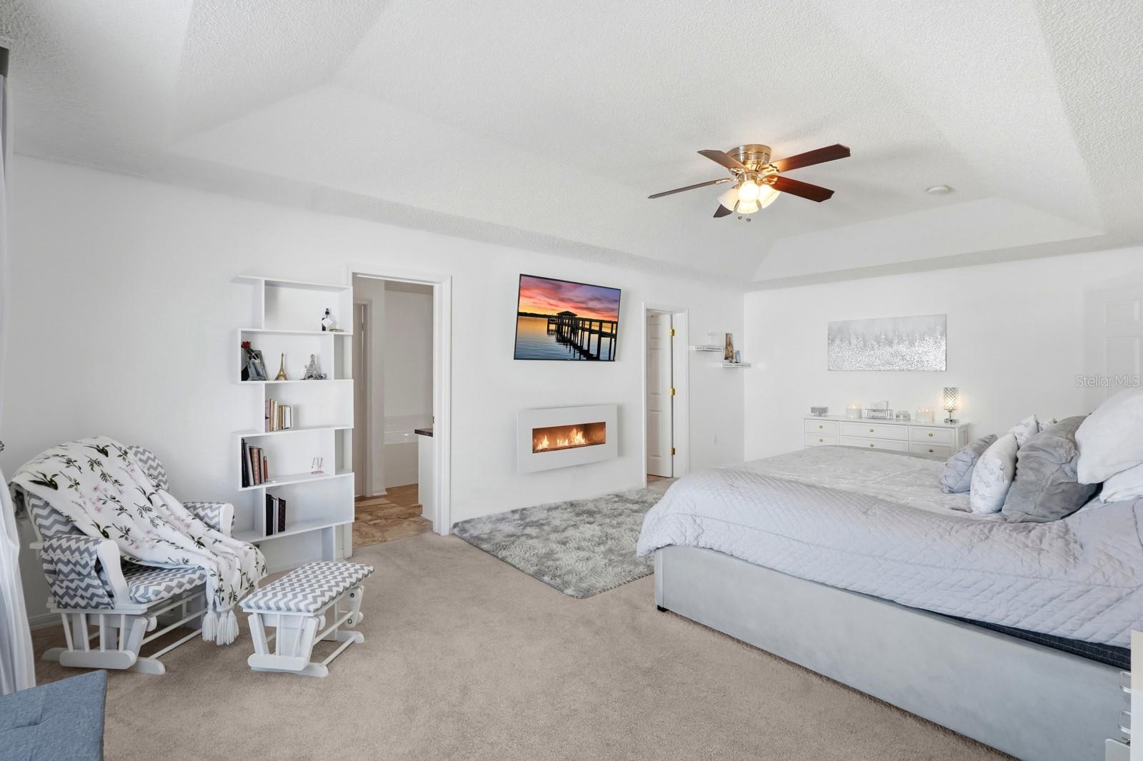 Image 29 of 52 For 6 Reybury Lane