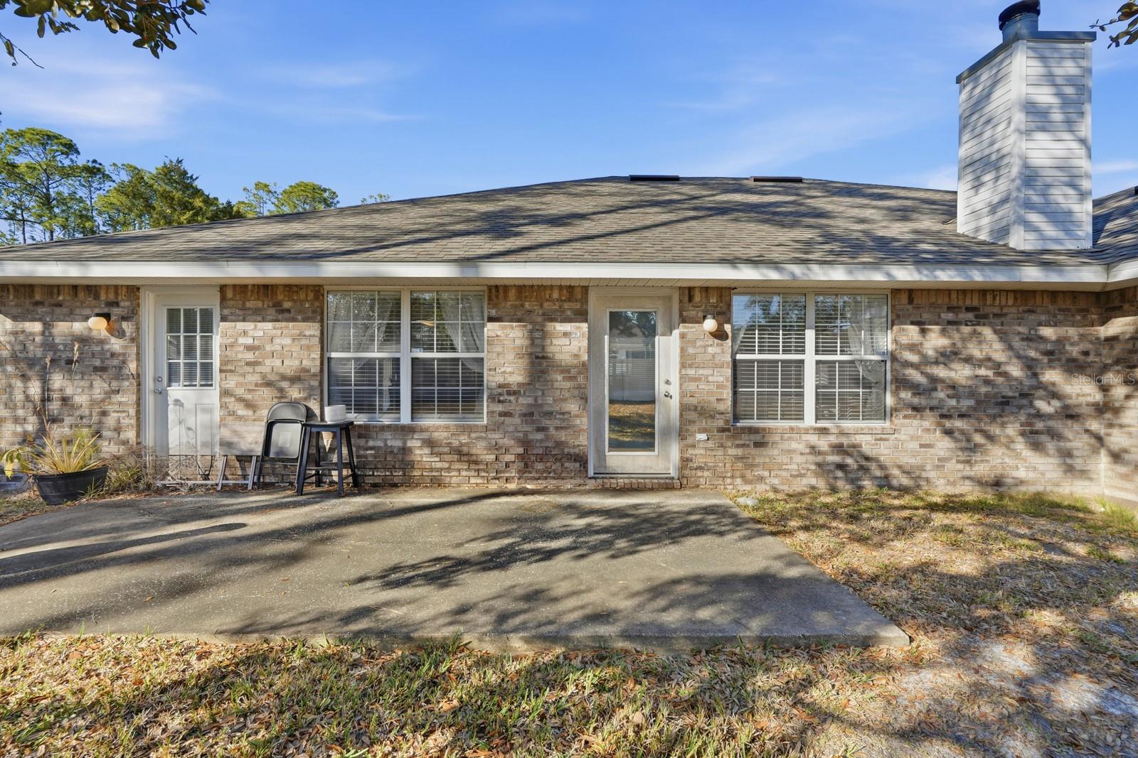 Image 41 of 52 For 6 Reybury Lane