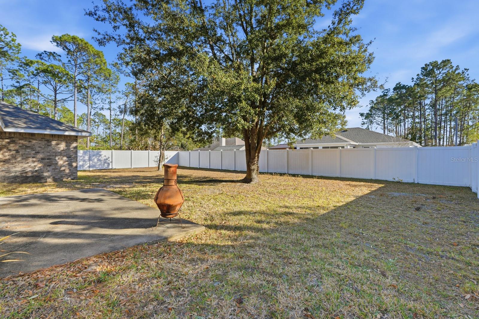 Image 44 of 52 For 6 Reybury Lane