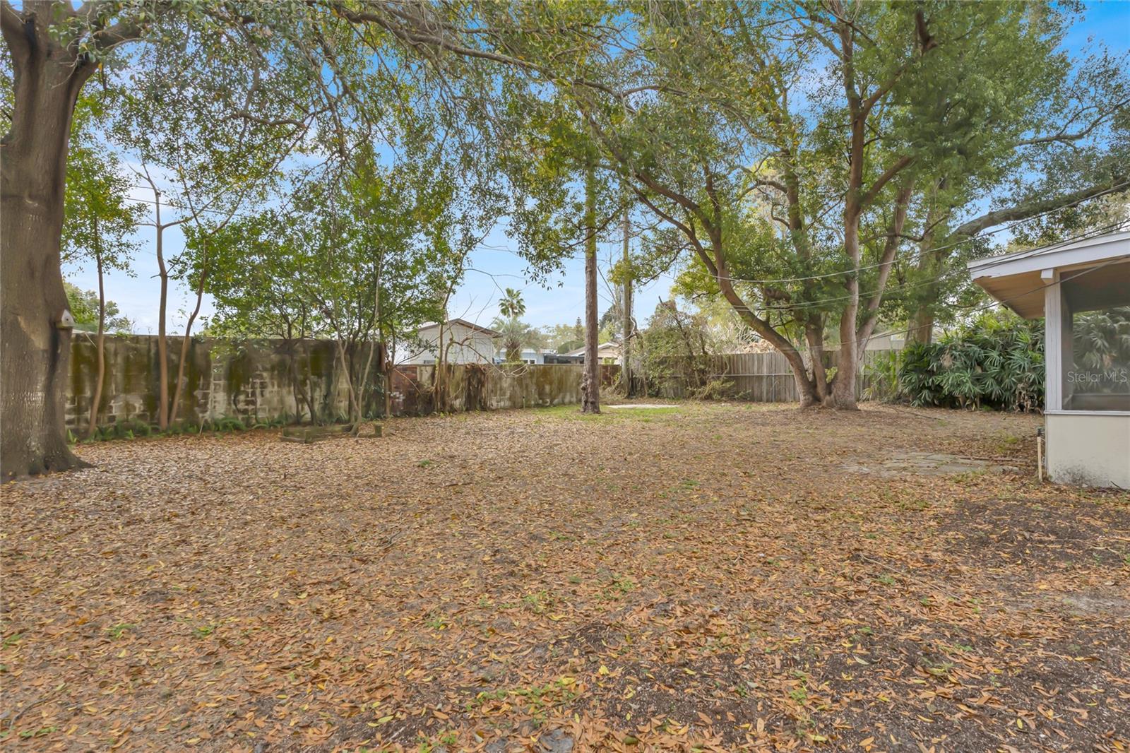 Image 37 of 37 For 1418 Valor Street